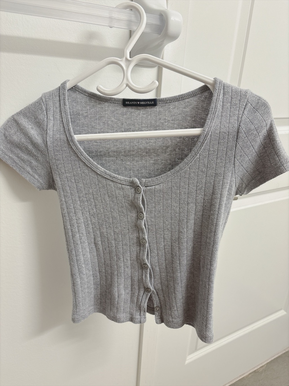 Brandy Melville Zelly Crop Top